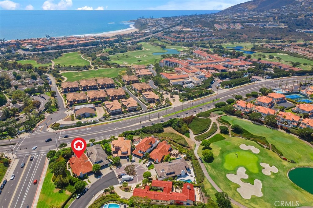 23 Los Monteros