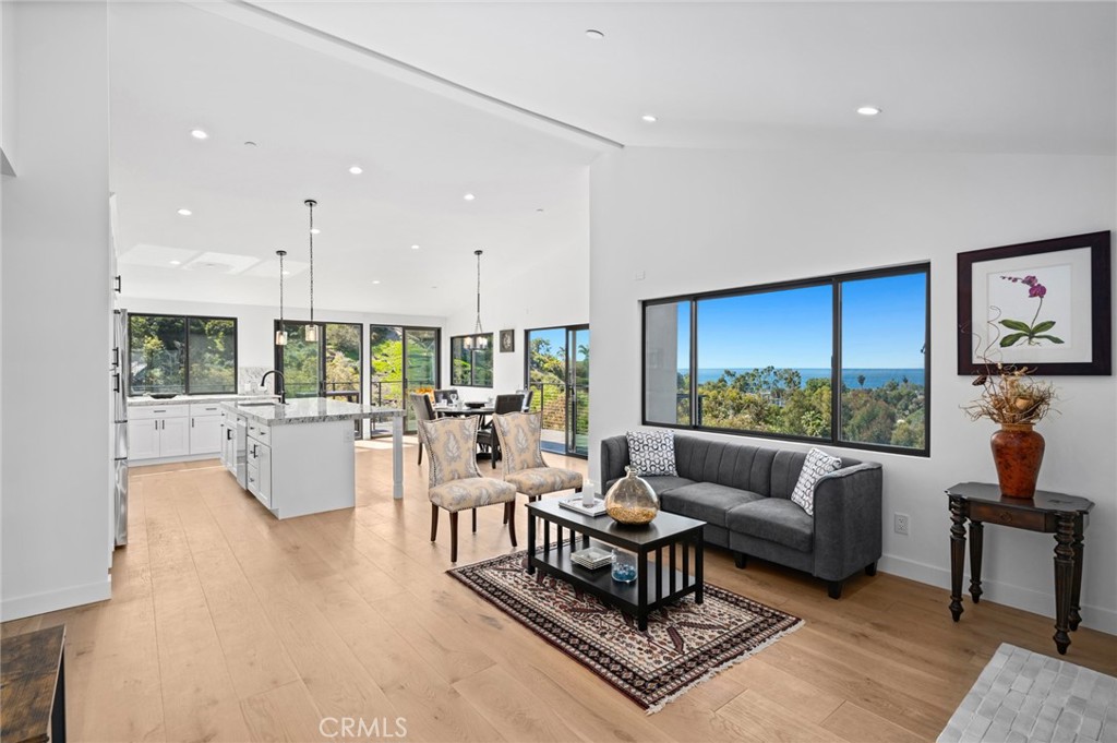 990 Meadowlark Drive