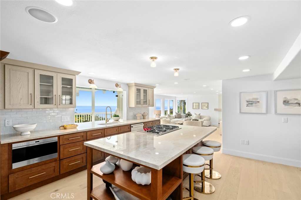 1675 Tahiti Avenue