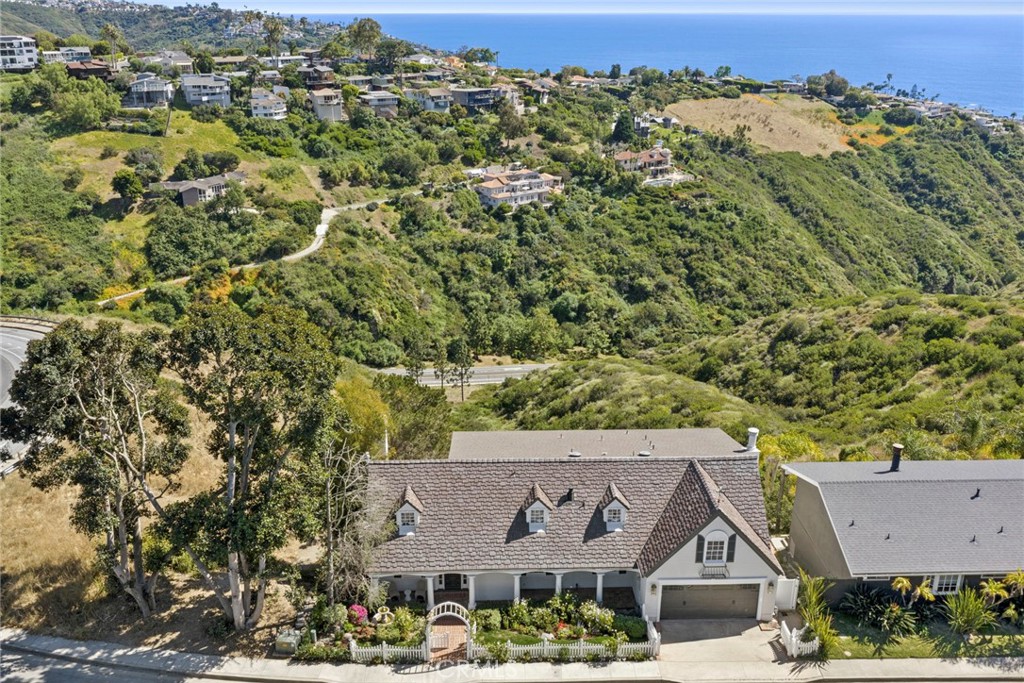 1675 Tahiti Avenue