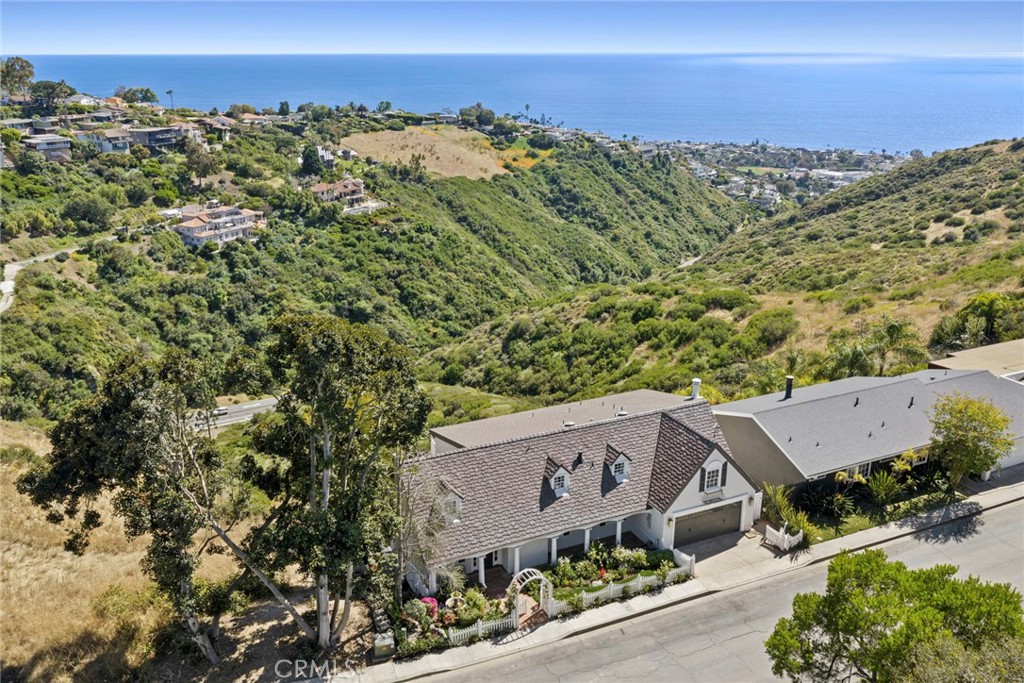 1675 Tahiti Avenue