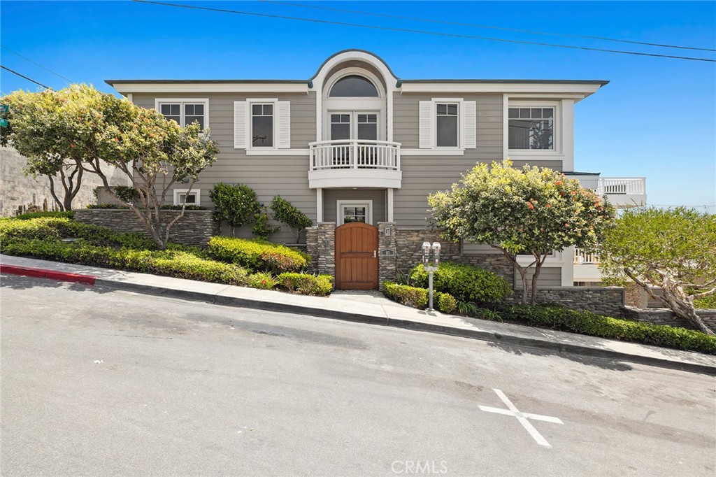 111 Brooks Street