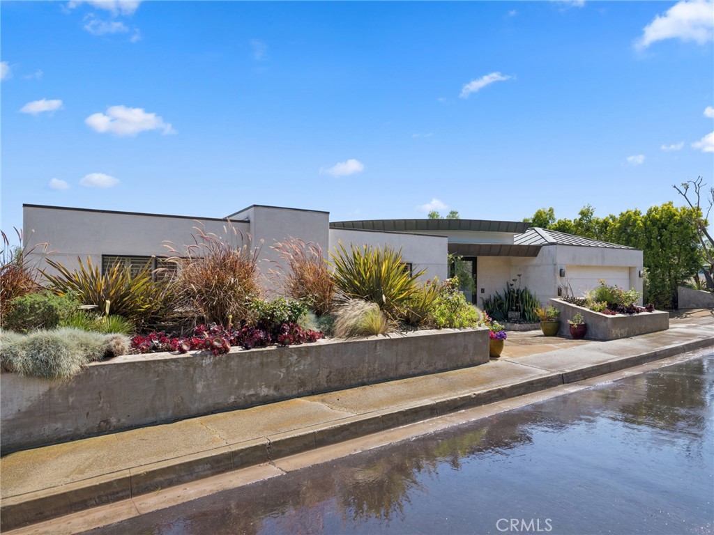 1445 Bounty Way