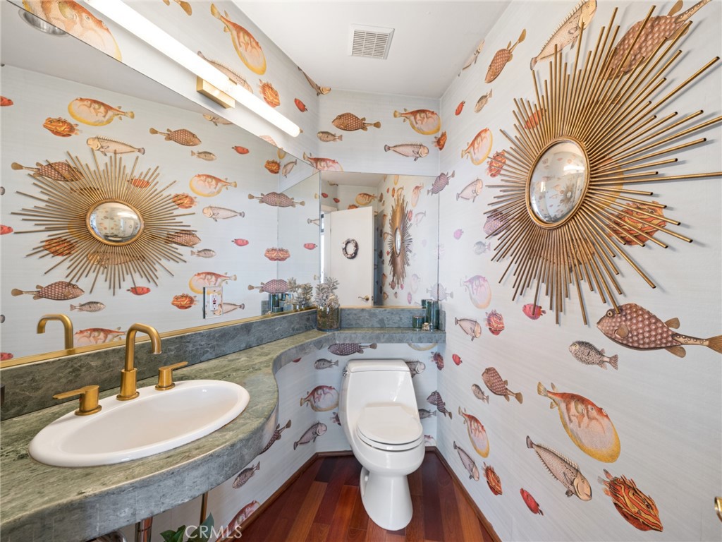 1445 Bounty Way