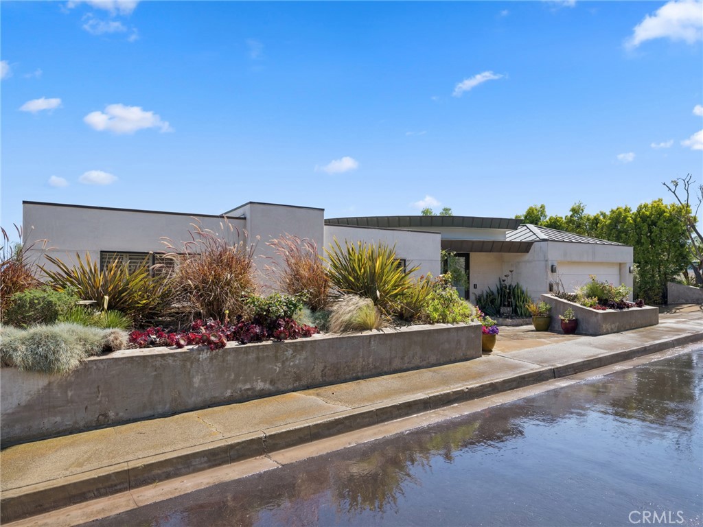 1445 Bounty Way