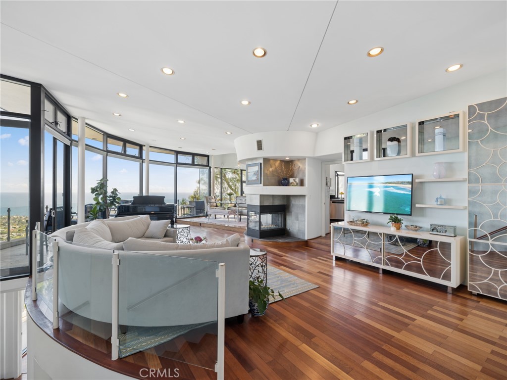 1445 Bounty Way