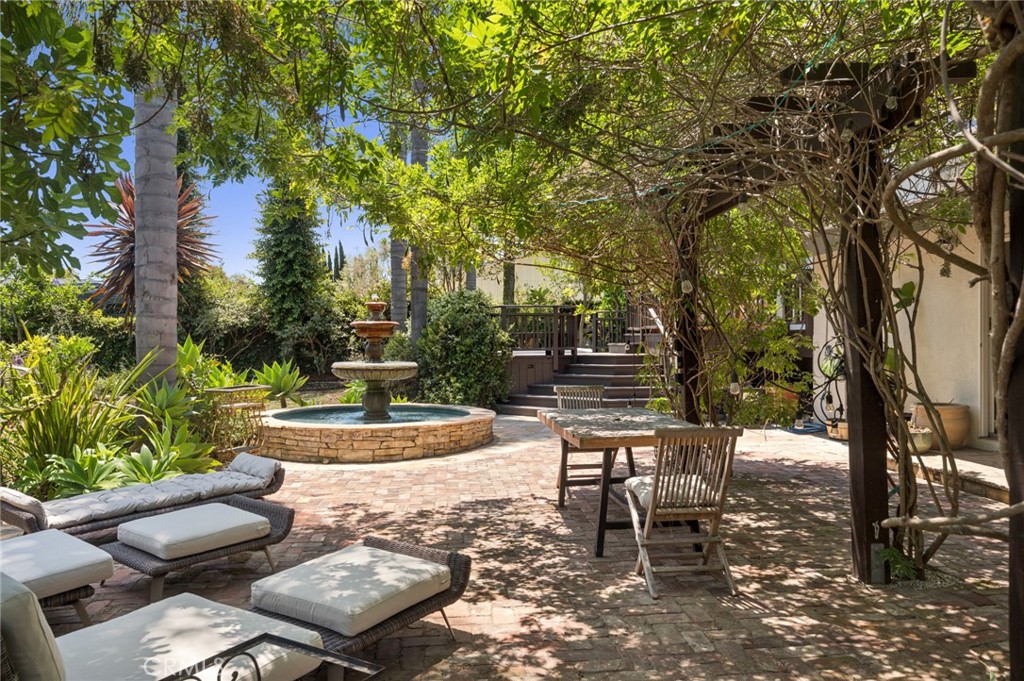 31852 Paseo Alto Plano