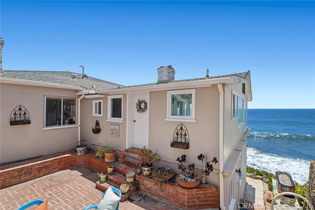 1665 Viking Road