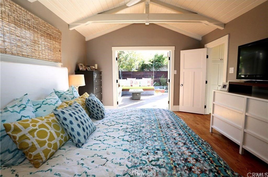 555 Bluebird Canyon Drive