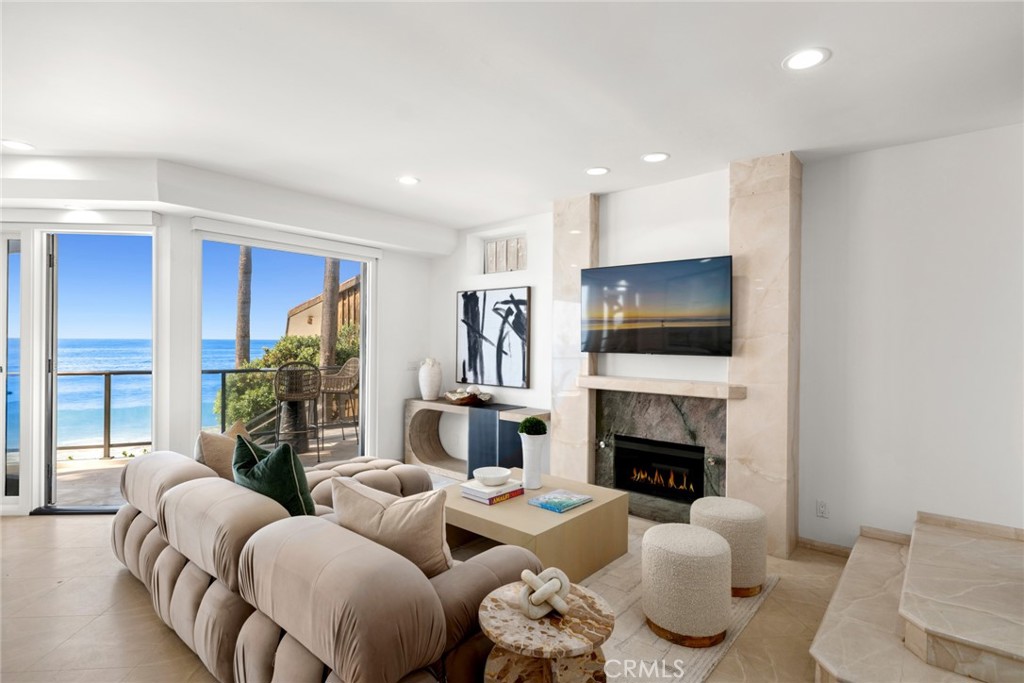 921 Gaviota Drive