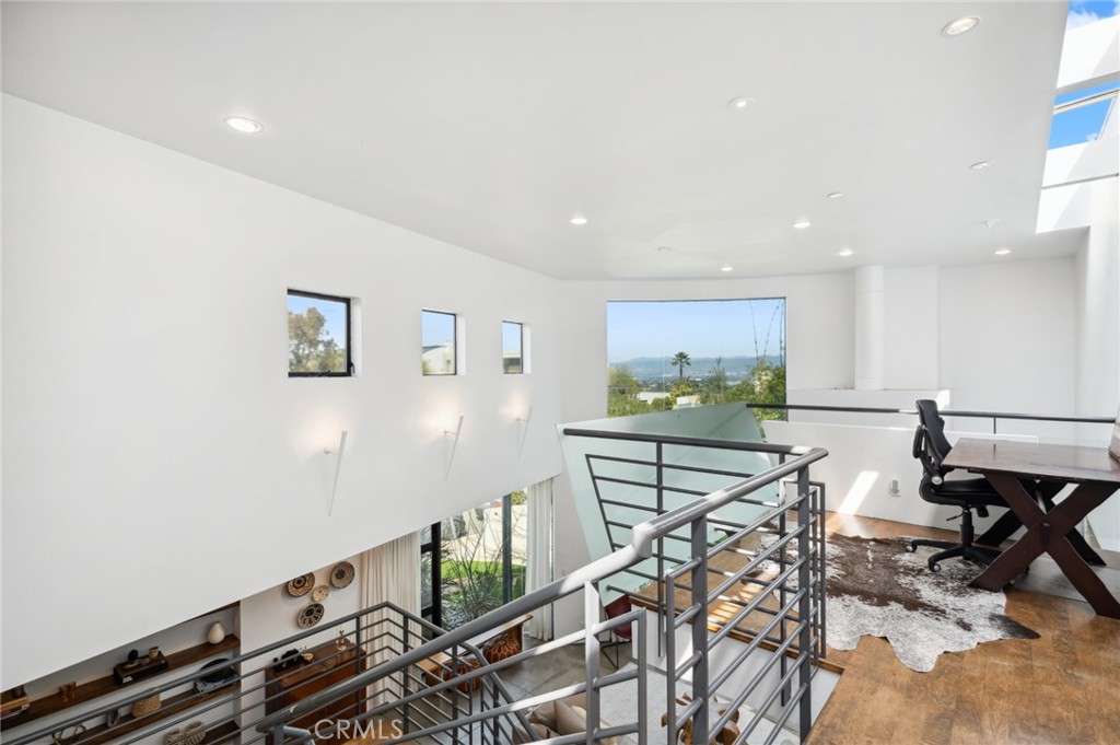 2831 Ridge Drive