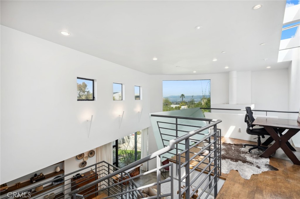 2831 Ridge Drive