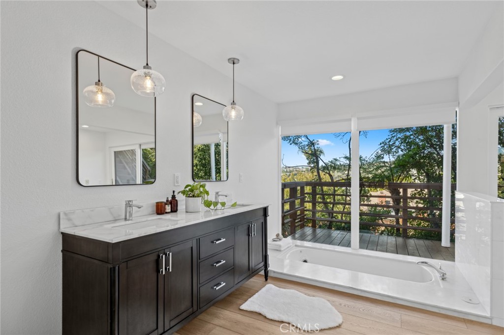 1339 La Mirada Street