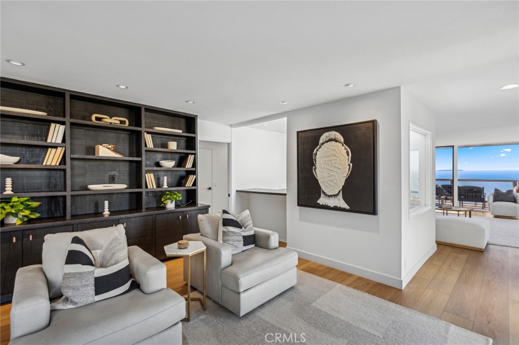 1339 La Mirada Street