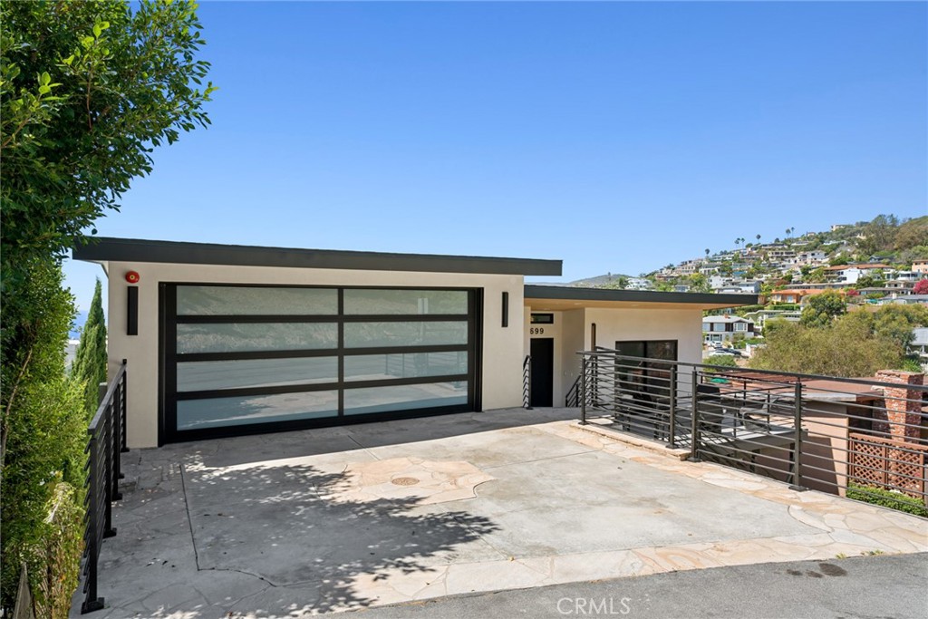 699 Wendt Terrace
