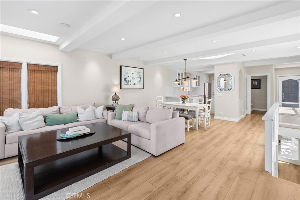 1091 La Mirada Street
