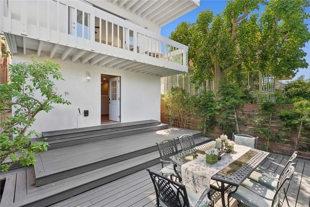 1091 La Mirada Street