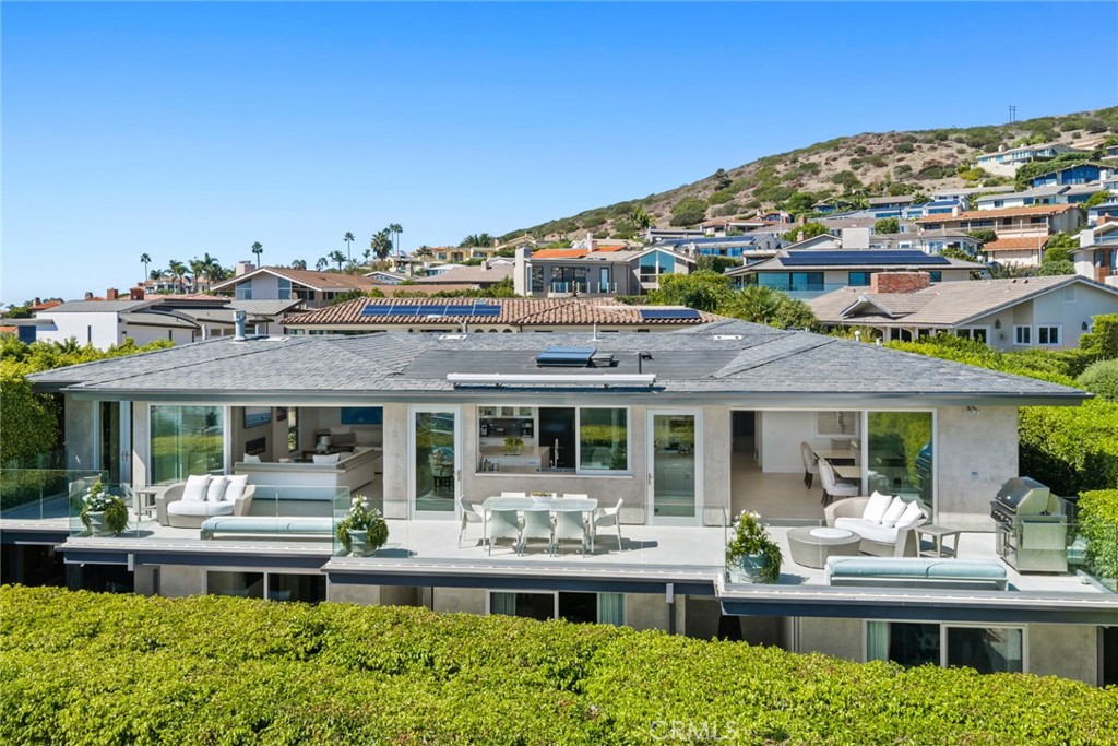 820 Emerald Bay