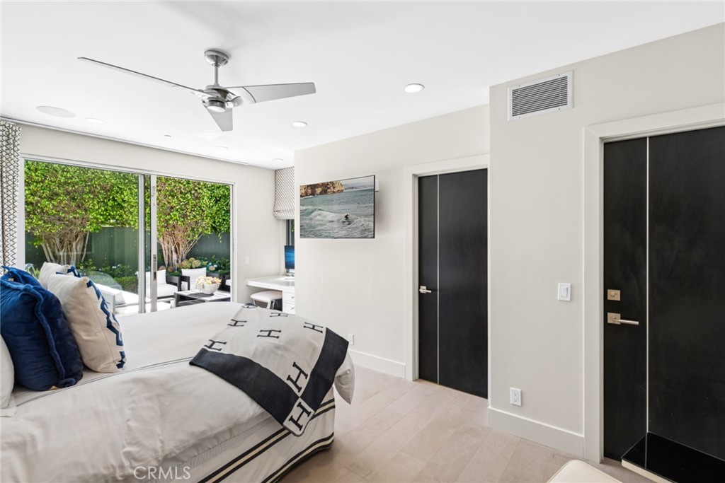 820 Emerald Bay
