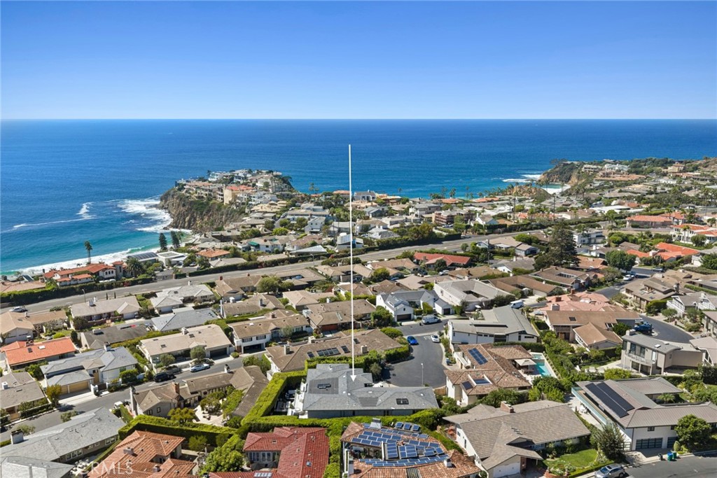 820 Emerald Bay