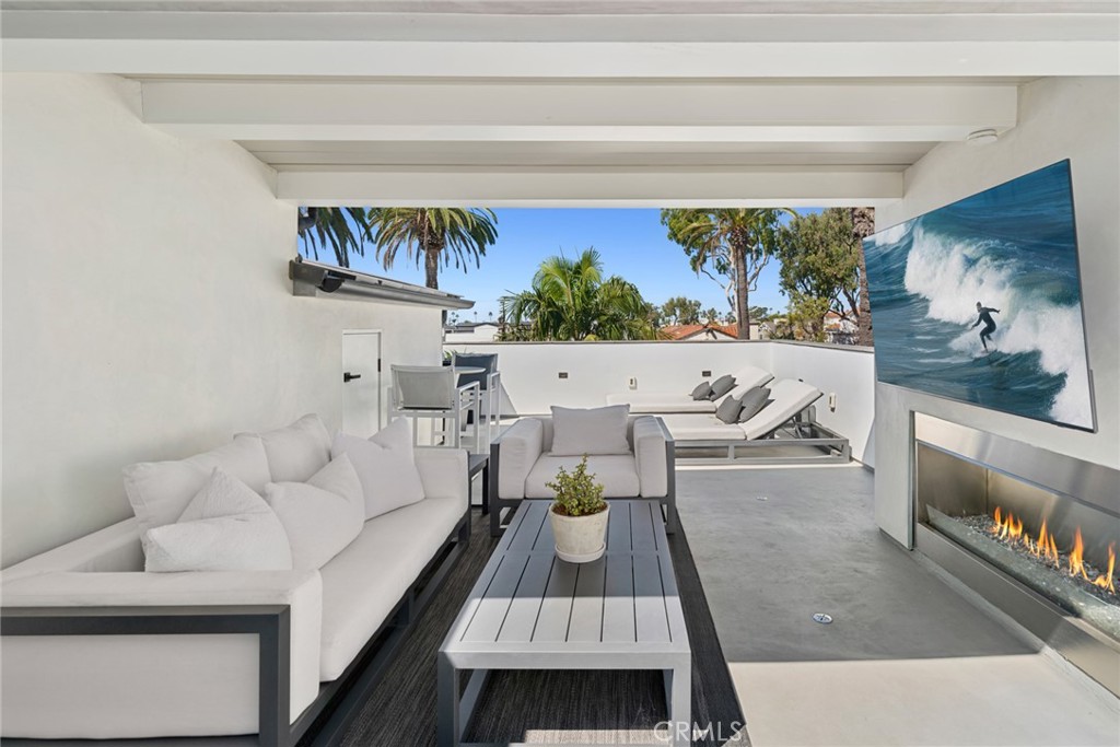426 Marguerite Ave