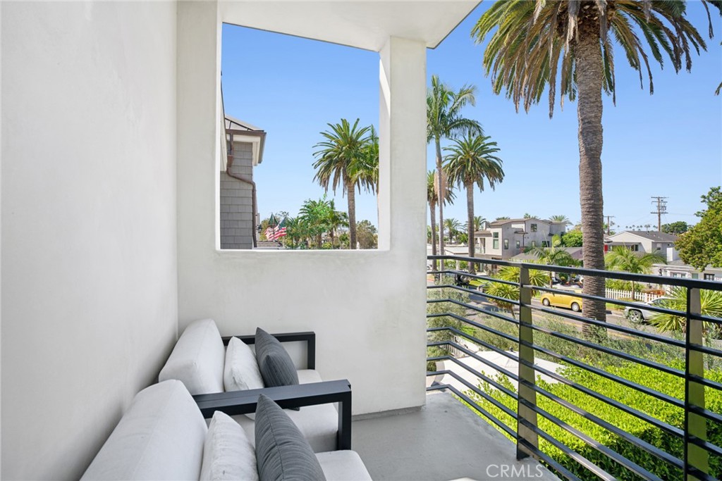 426 Marguerite Ave
