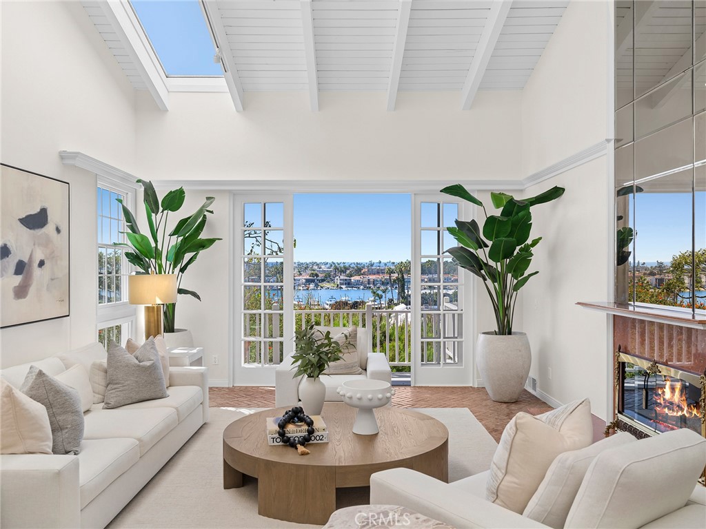 2311 Cliff Drive