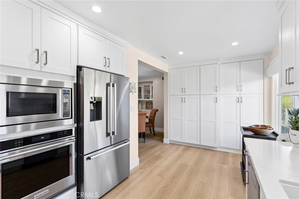 520 Cliff Drive 202