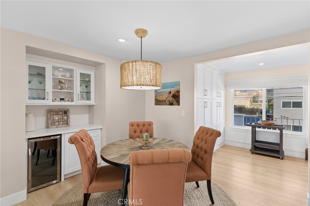 520 Cliff Drive 202