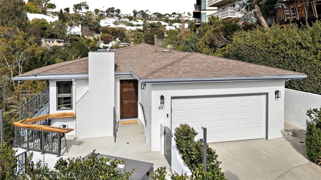 991 Meadowlark Drive