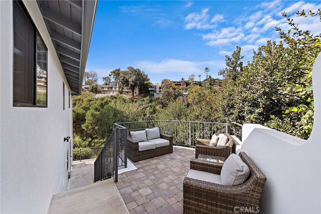 991 Meadowlark Drive