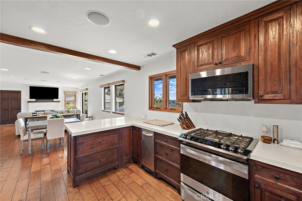 991 Meadowlark Drive