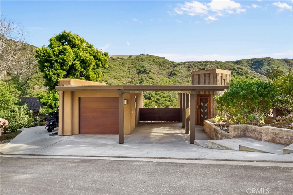 1372 Morningside Drive