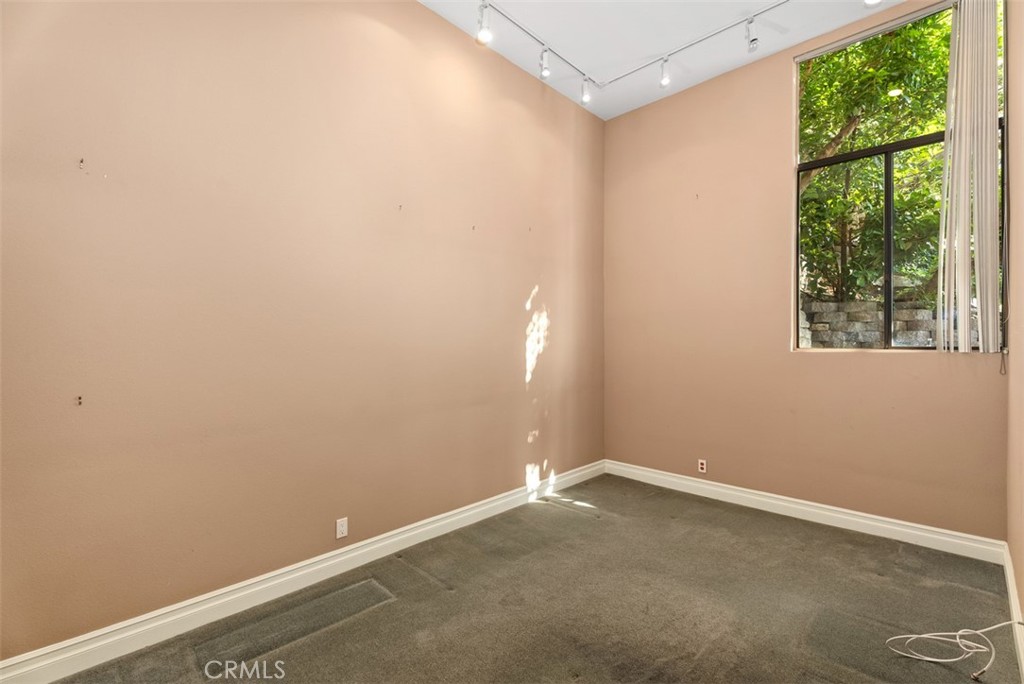 1339 La Mirada Street