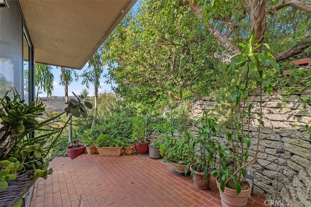 1339 La Mirada Street