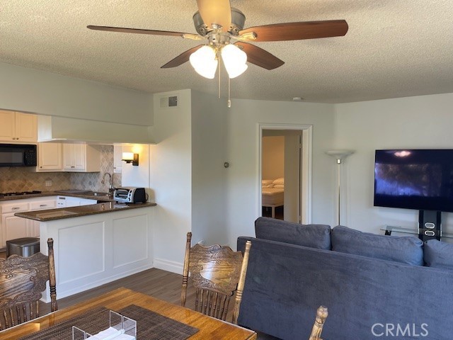 294 Grandview Street