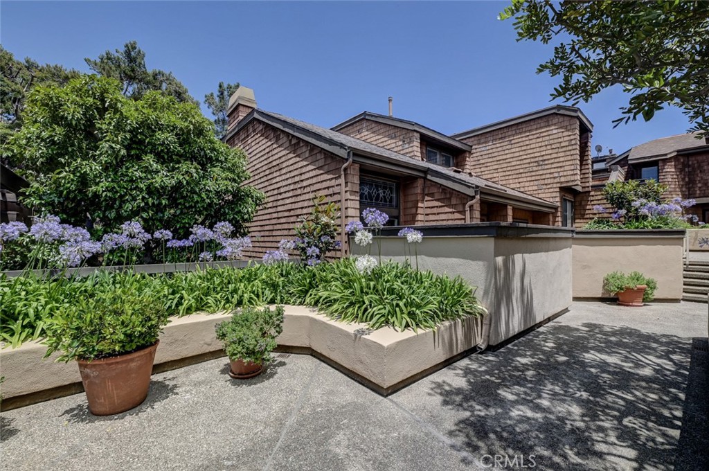 32 Canyon Island Drive