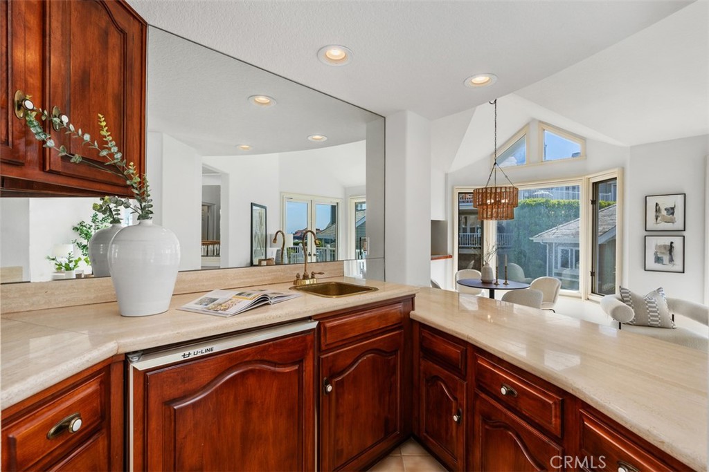 34300 Lantern Bay Dr 80