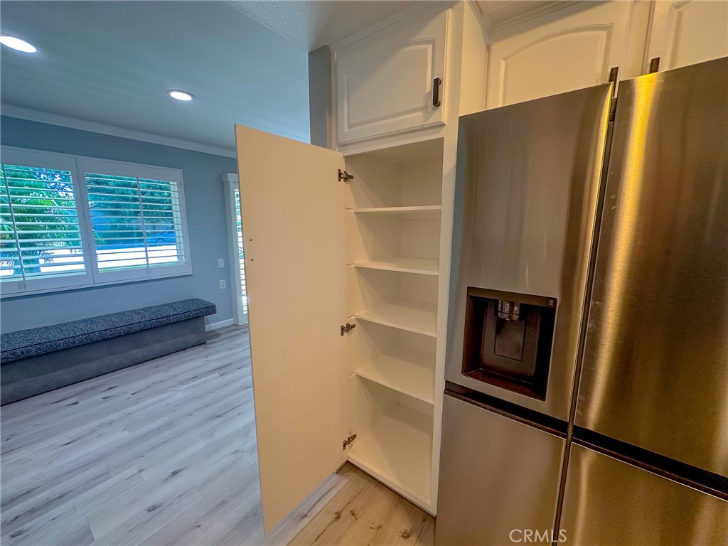 3327 Bahia Blanca E C