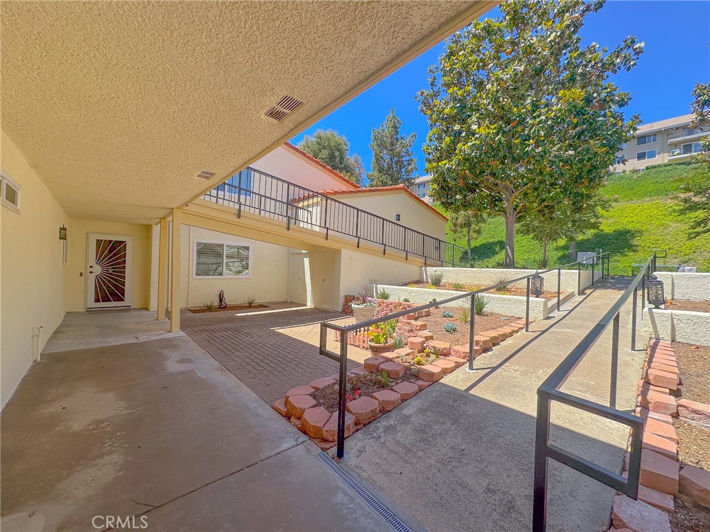 3327 Bahia Blanca E C