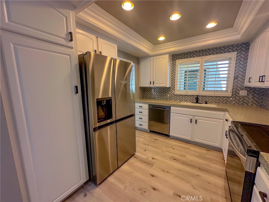 3327 Bahia Blanca E C