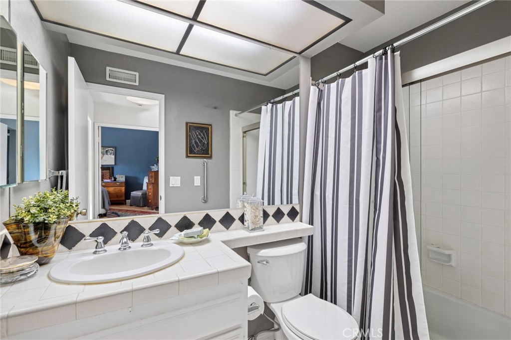 24 Canyon Island Drive