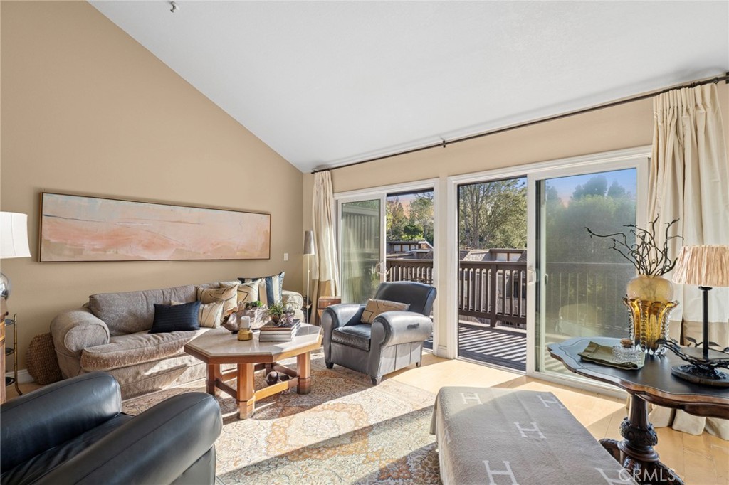 24 Canyon Island Drive