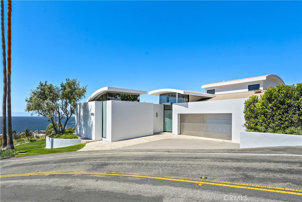 940 Summit Drive
