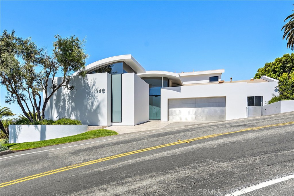 940 Summit Drive