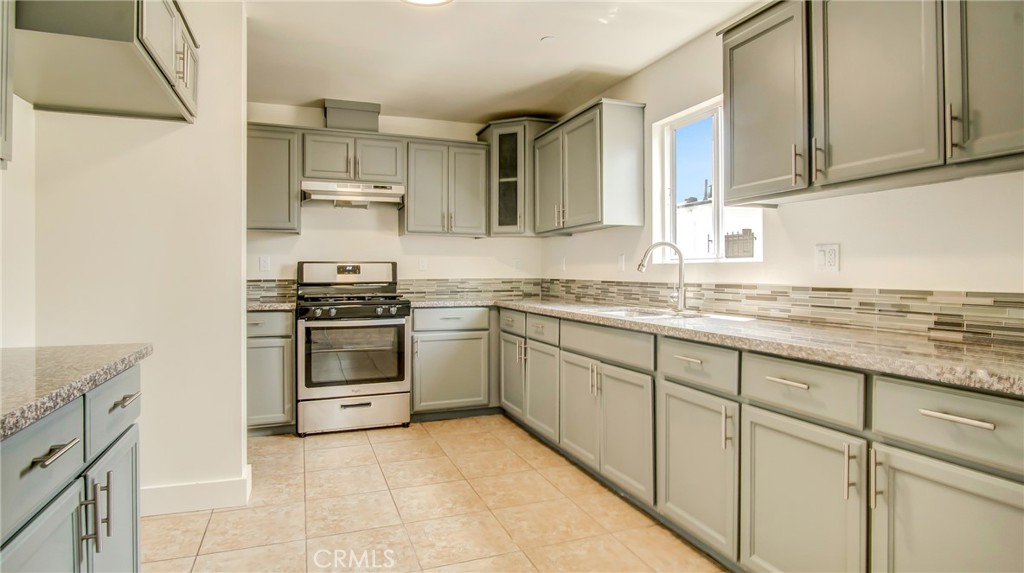 330 E 101st Street