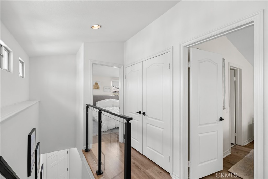 2101 E 15th 9
