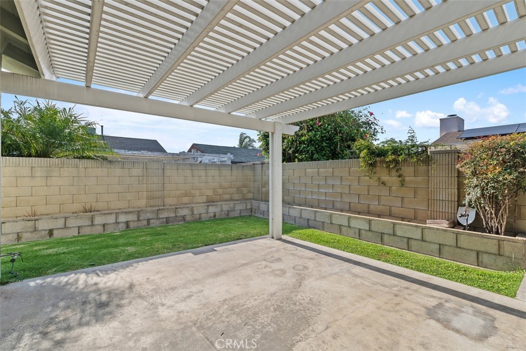 10715 Lynn Circle