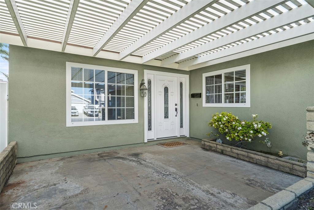 10715 Lynn Circle