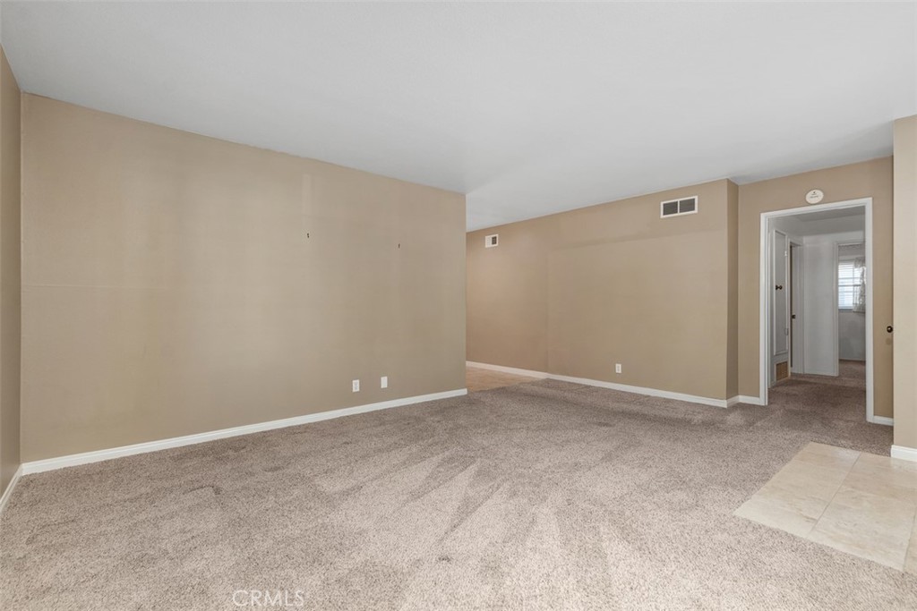 10715 Lynn Circle